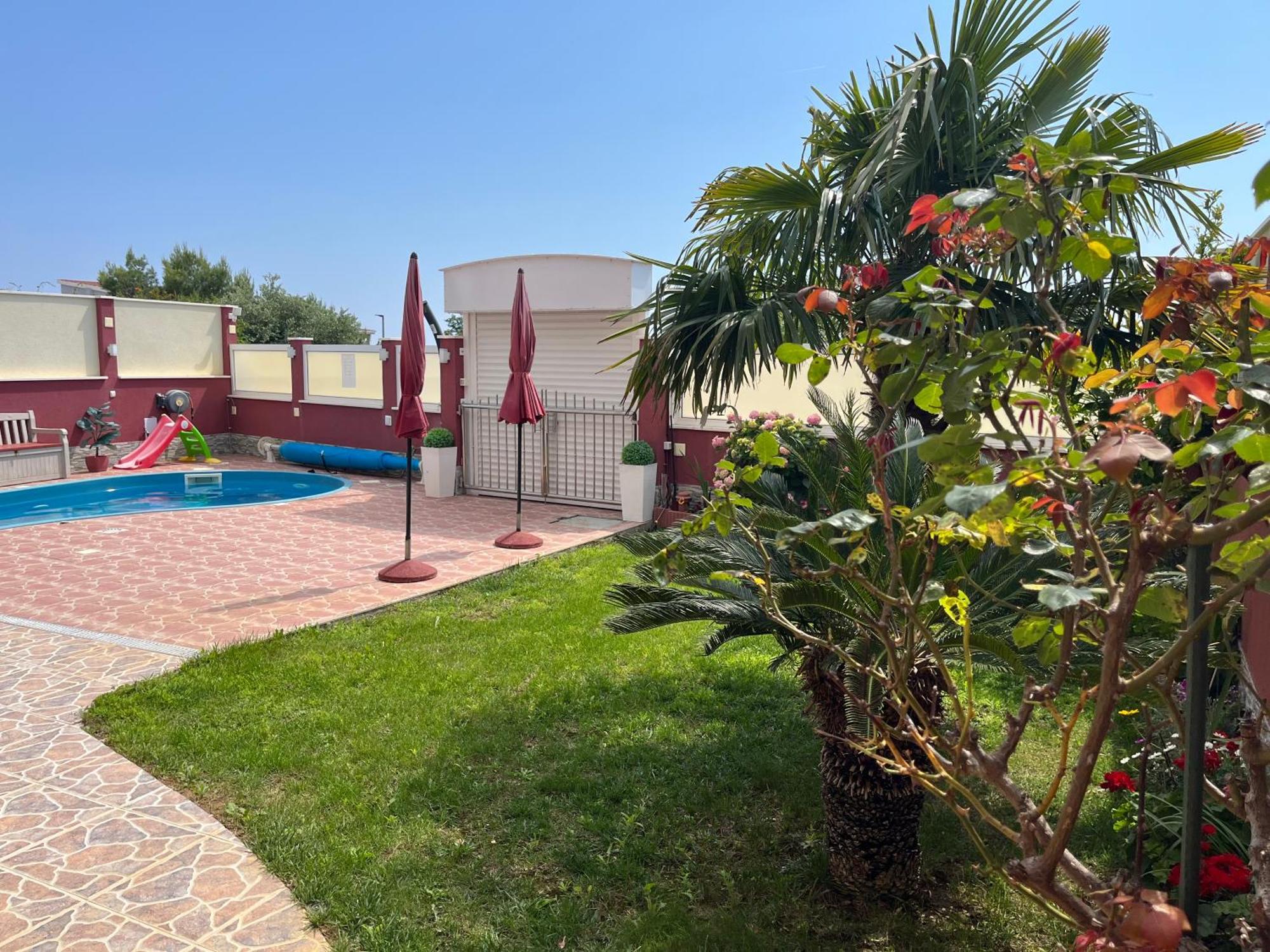 Apartments Villa Stella Maris روغوزنيكا المظهر الخارجي الصورة