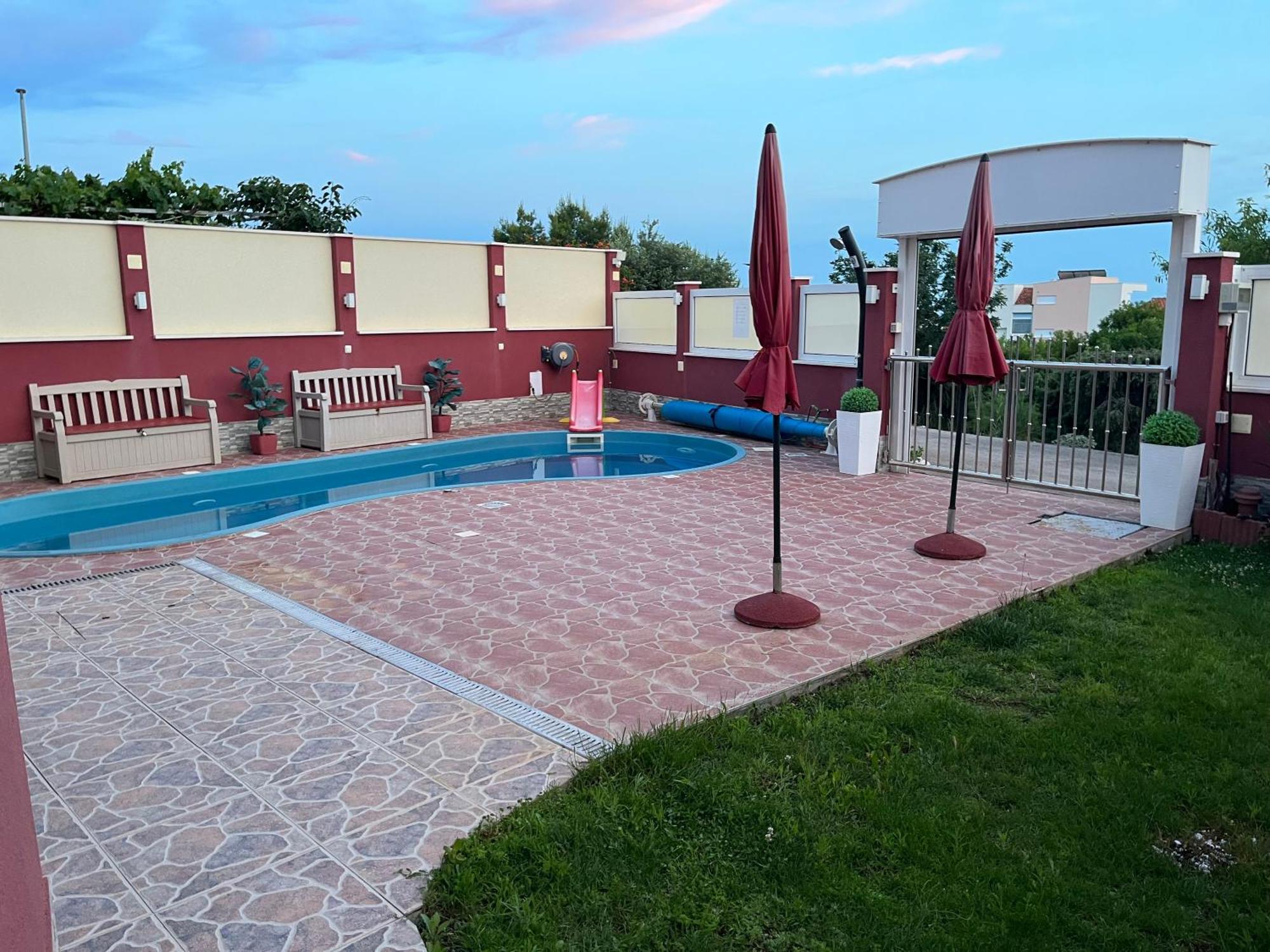 Apartments Villa Stella Maris روغوزنيكا المظهر الخارجي الصورة