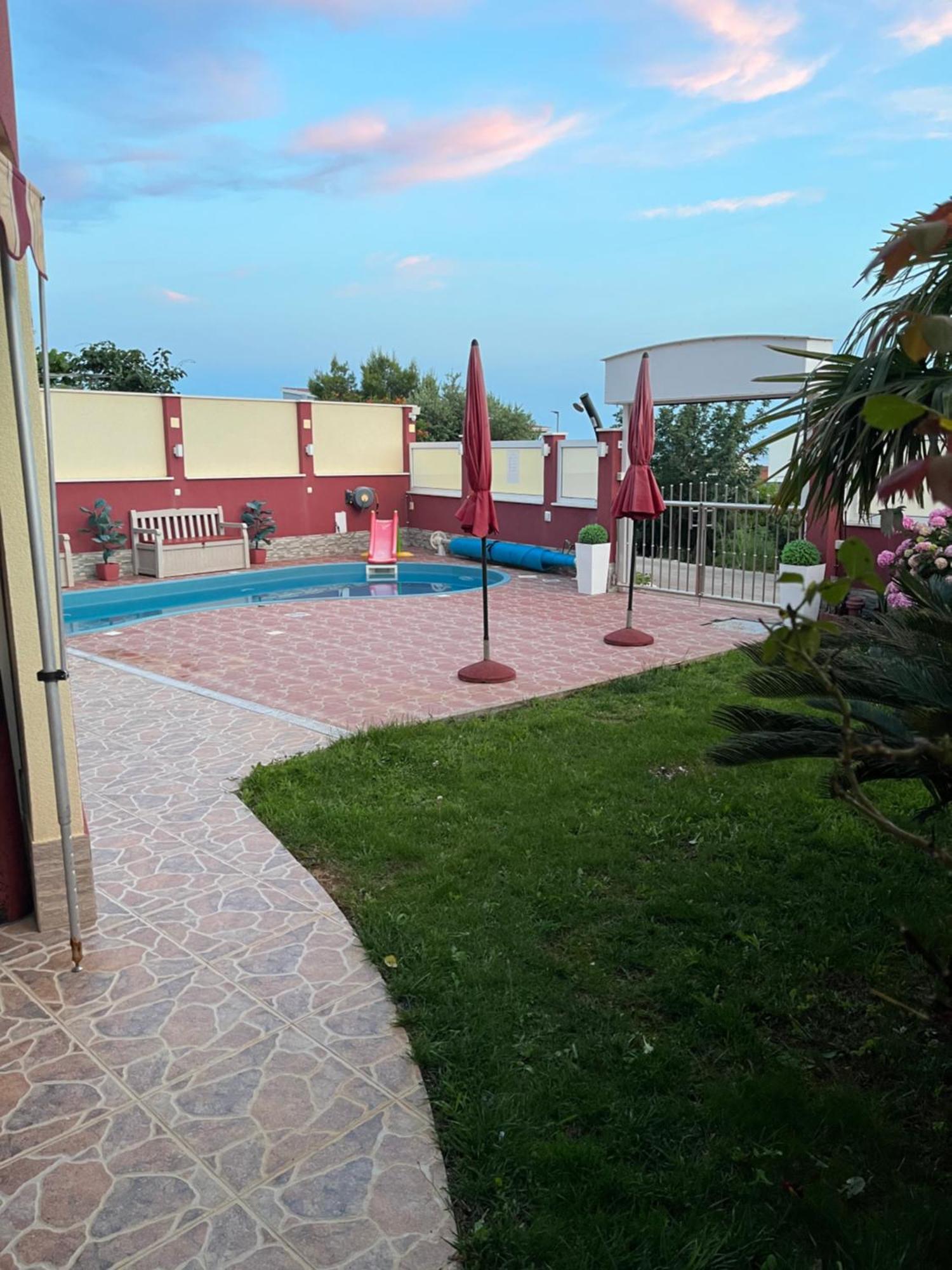 Apartments Villa Stella Maris روغوزنيكا المظهر الخارجي الصورة